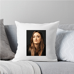 Fantasy Favorite Ashley Johnson Pillows Cover