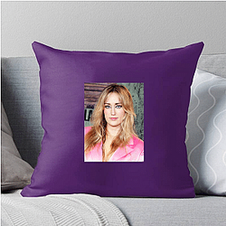 Critical Role Star Ashley Johnson Pillows Cover
