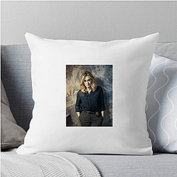 Emotional Range Ashley Johnson Pillows Cover