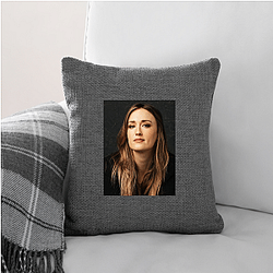 Fantasy Favorite Ashley Johnson Pillows Cover