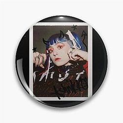 Ashnikko pri Pin