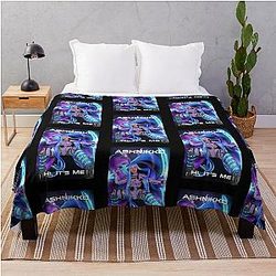 ashnikko hi it me Throw Blanket