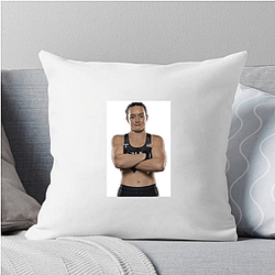 Bantamweight Contender Aspen Ladd Pillows Cover