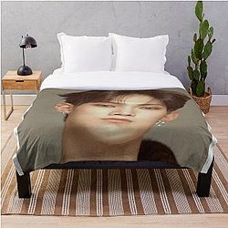 Ateez Blanket - ATEEZ YEOSANG Throw Blanket RB0608