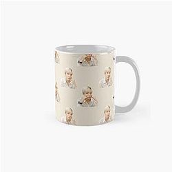 Ateez Mugs - Cute Ateez Yunho Blonde Hair Classic Mug RB0608