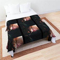 Dark Aurora   Comforter