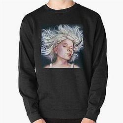 Aurora Aksnes.    Pullover Sweatshirt