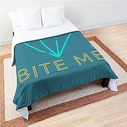 Avril lavigne love sux Essential  Comforter