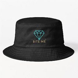 Avril lavigne love sux Essential  Bucket Hat