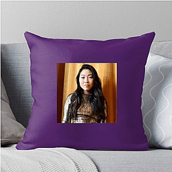 TV Talent Awkwafina Pillows Cover