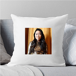 TV Talent Awkwafina Pillows Cover