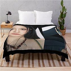Babymonster (KPOP) Throw Blanket