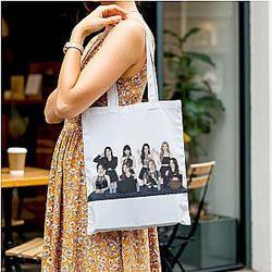 BabyMonster LA 0901 - Often called the little sisters of Blackpink BabyMonster Bags