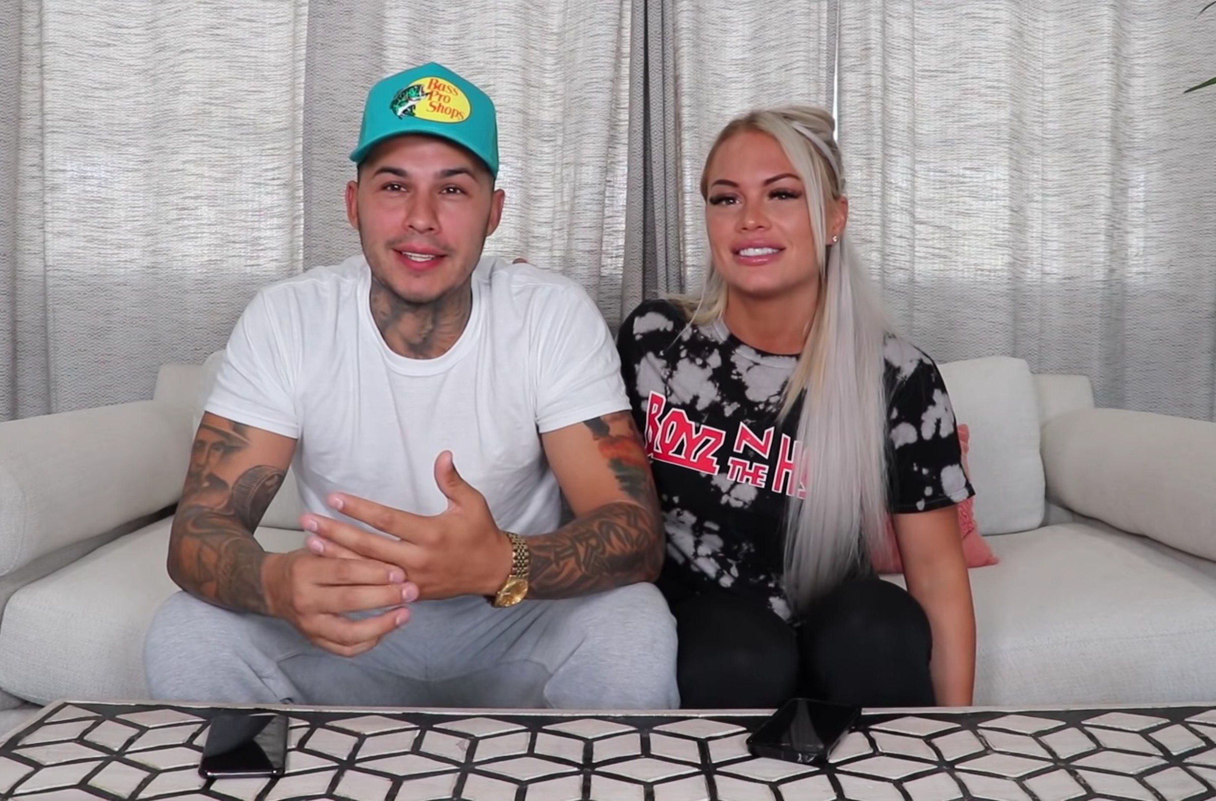 Derek Deso Shop: Behind the Scenes of a YouTube Sensation