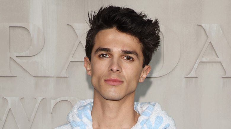 Why Brent Rivera Merchandise Shop is a Must-Visit for Fans!