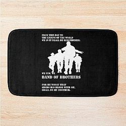 We Few Band of Brothers Essential T-Shirt Bath Mat