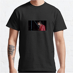 Barry Manilow was inducted into the Songwriters Hall of Fame Barry Manilow T-Shirts
