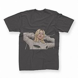 Beabadoobee Wear Her Heart On Her Sleeve Beabadoobee T-Shirt
