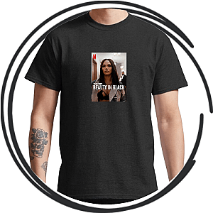 Beauty In Black Camisetas