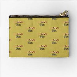 Bella Thorne Zipper Pouch