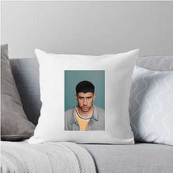 Bad Bunny – Limited Vibra Latina Edition Benito Antonio Pillows Cover