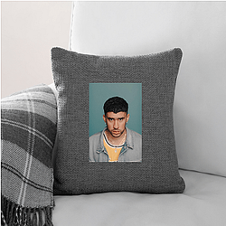 Bad Bunny – Limited Vibra Latina Edition Benito Antonio Pillows Cover