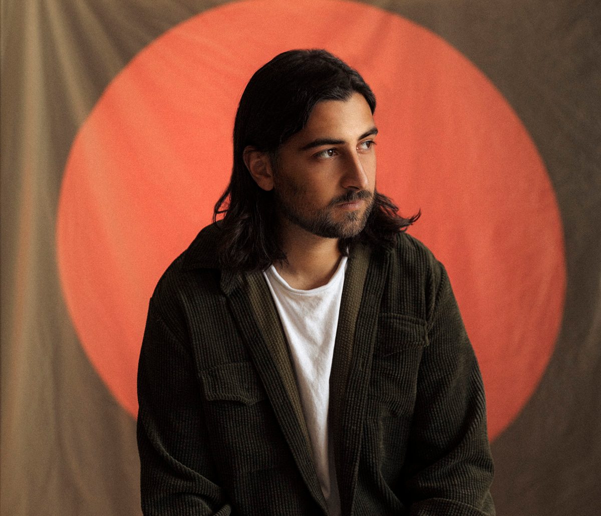 The Honest and Emotional Storytelling of Noah Kahan