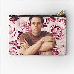 Bill Skarsgard - The Flower Prince Series 3 Pouch