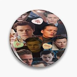 Bill Skarsgard Pin