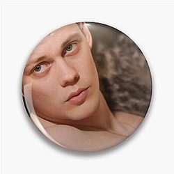 Bill Skarsgard Pin