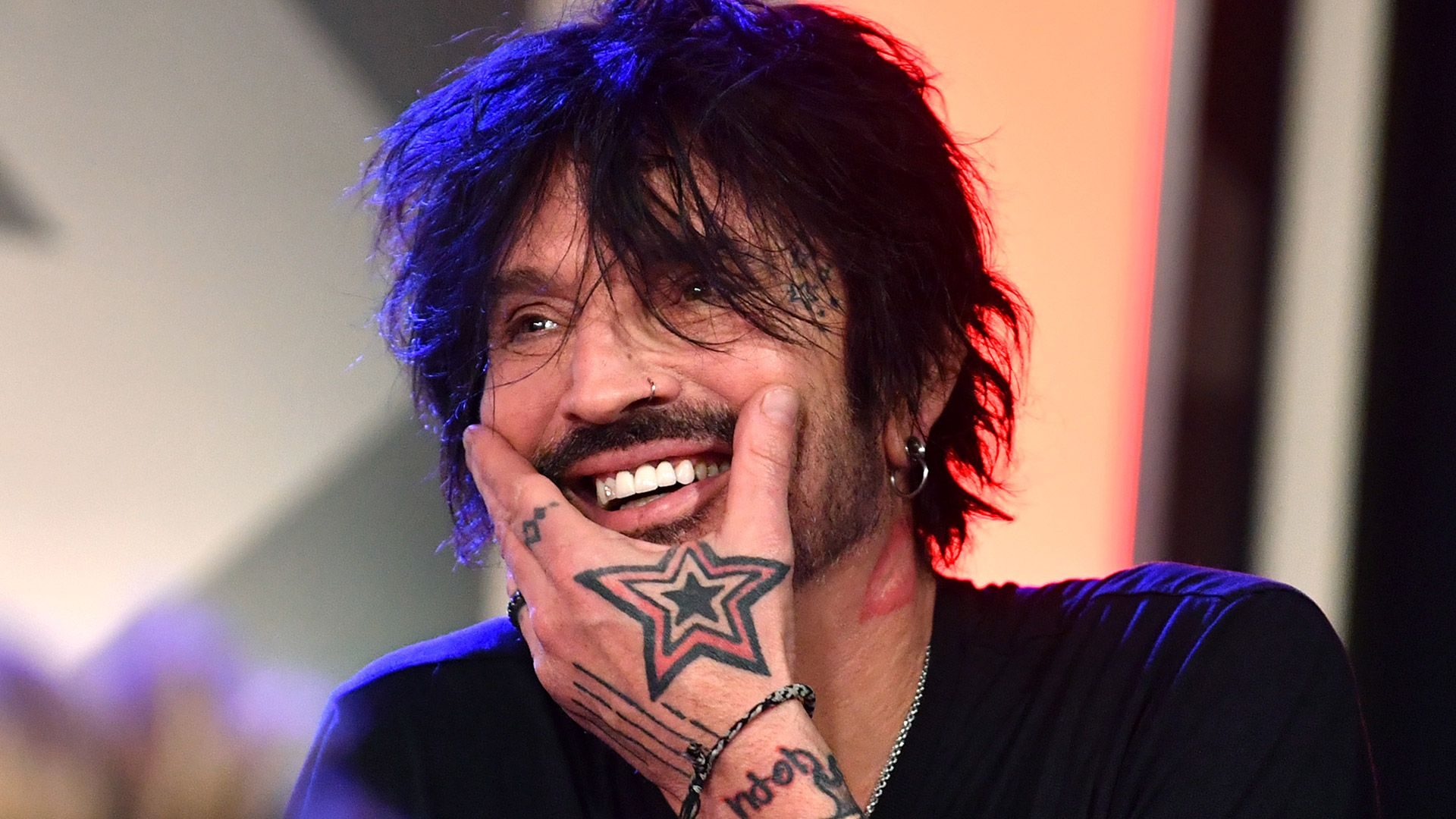 Tommy Lees Love Life Rock n Roll Romances and Hollywood Drama