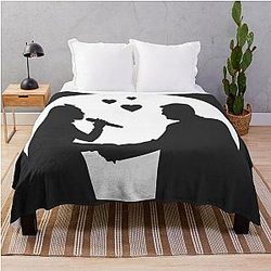 Blake Shelton Gwen Stefani Couple happy marriage Throw Blanket