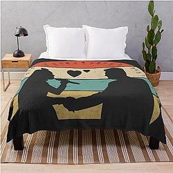 Blake Shelton Gwen Stefani Couple Throw Blanket