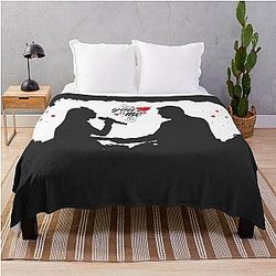 Blake Shelton Gwen Stefani happy marriage throw blanket