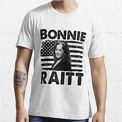 Retro American Flag Bonnie Raitt Music Gift Essential T-Shirt