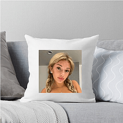 Breckie Hill Social Media Star Fashion Breckie Hill Pillows Cover