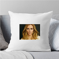 Style Ambassador Brooklyn Decker Pillows Cover