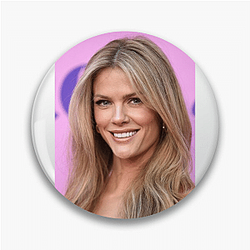 Fashion Spotlight Brooklyn Decker Pins