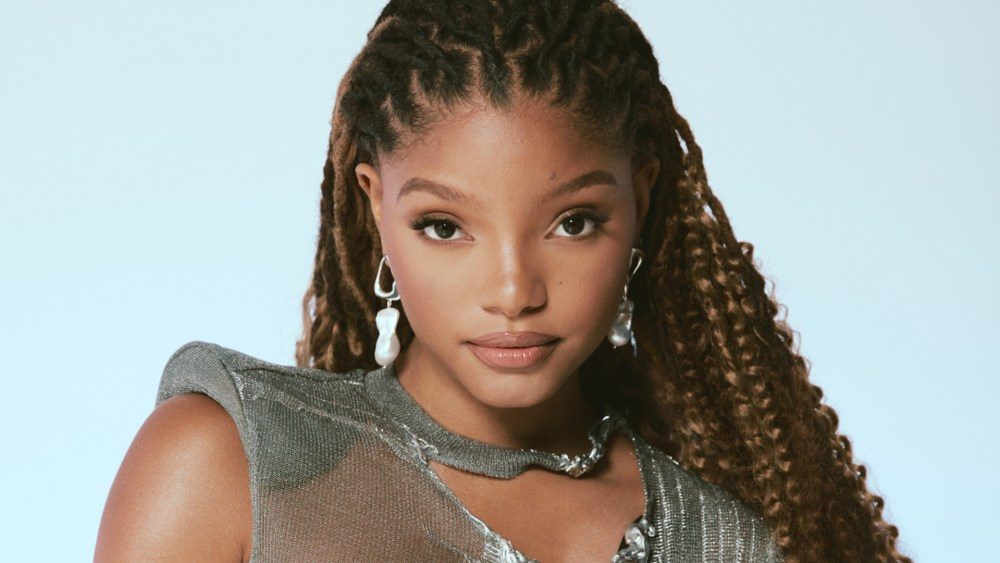 Halle Bailey Merchandise: Essential Gear for Singer Fans