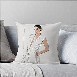 Caitriona Balfe Throw Pillow