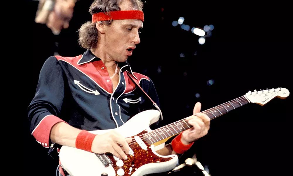 Why Mark Knopflers Fingerstyle Guitar Will Always Be Iconic