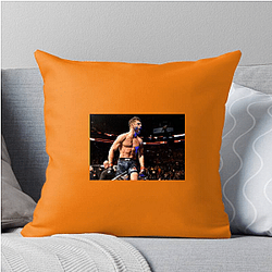 Main Event Presence Calvin Kattar Pillows Cover