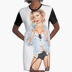 Cameron Diaz Graphic T-Shirt Dress