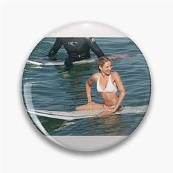 Cameron Diaz surfs on the set of her movie Charlie's Angels 2 on September 10 2002 in Malibu California Mel Bouzad Getty Images