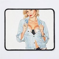 Cameron Diaz mouse pad
