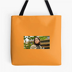 Trend Leader Camila Coelho Bags