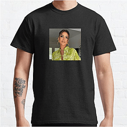 Fashion Icon Camila Coelho T-Shirts