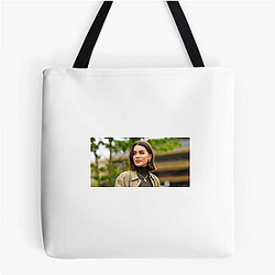 Trend Leader Camila Coelho Bags