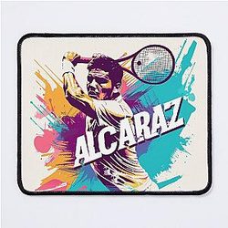 Dynamische tennisster Alcaraz actie muis pad