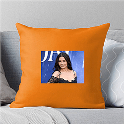 Red Carpet Queen Catherine Zeta Jones Pillows Cover